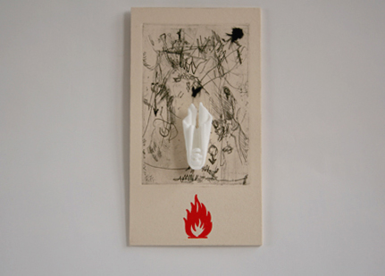 Esclave précipitant le Saint Cortex dans les flammes - David Arnaud / eau-forte et impression photopolymère - 12x22 cm - 12 exemplaires - 150 €